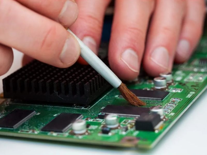 Keo phủ bảo vệ mạch (Conformal Coating) – Giải pháp bảo vệ bảng mạch điện tử